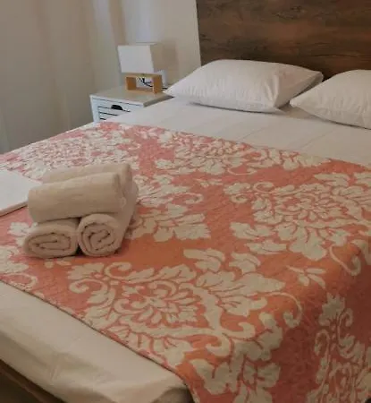 아파트 Agalmonis 니키티